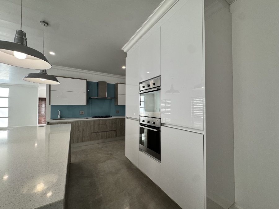 To Let 3 Bedroom Property for Rent in Wilkoppies North West
